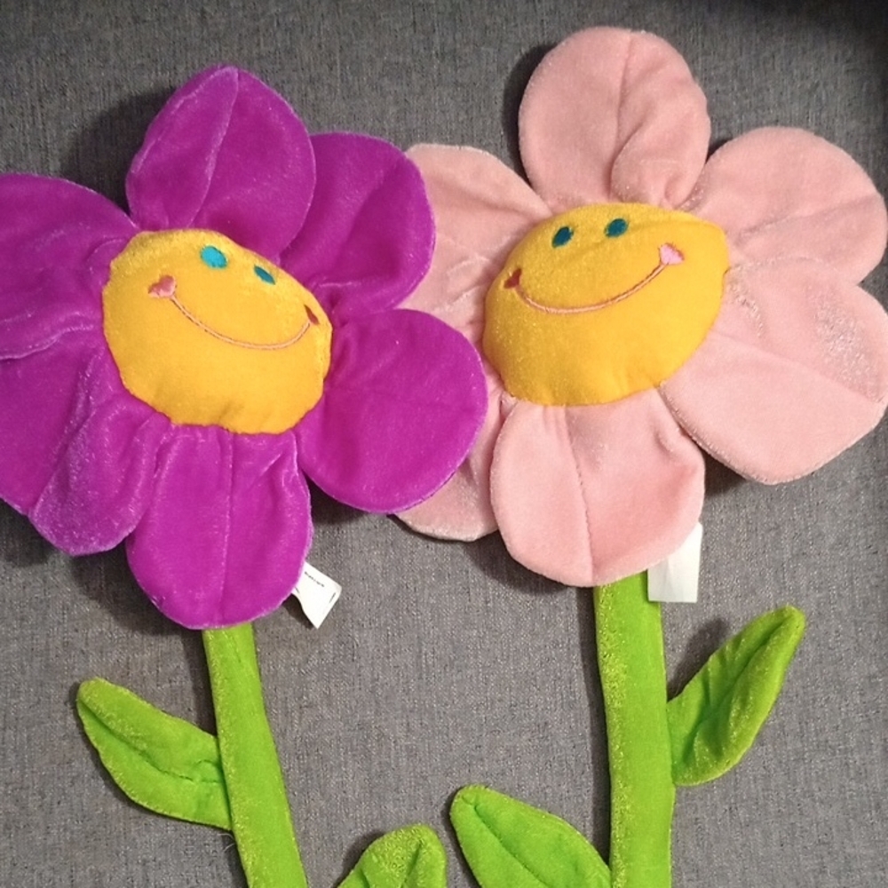 Smiling Flower Plush Toy Set - Pink and Purple